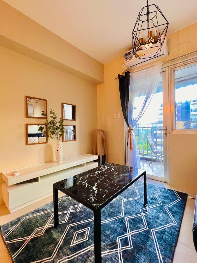 Apartament * *P Fantastic 2Br Option For 8 Iloilo Zewnętrze zdjęcie